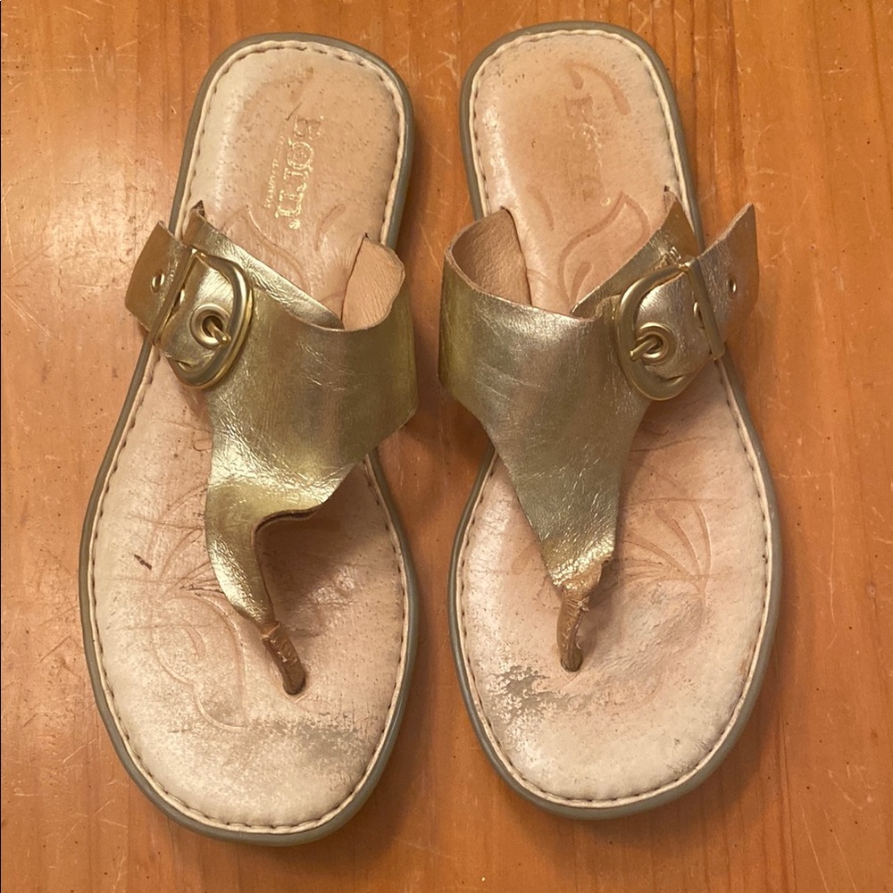 Born Gold Sandals Classic Summer Style